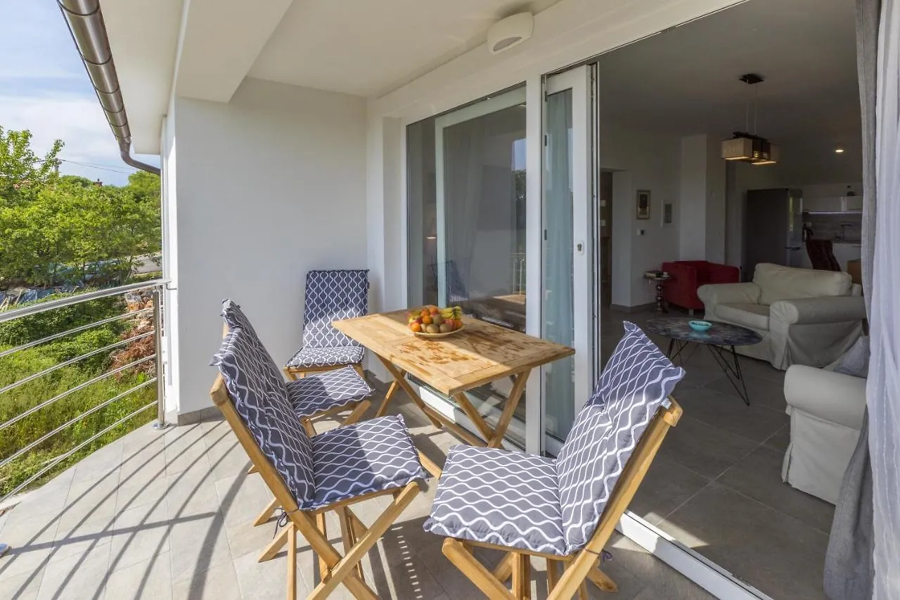 Family Friendly House With A Swimming Pool Garica, Krk - 19507 Villa Kras 0*,  Croatia